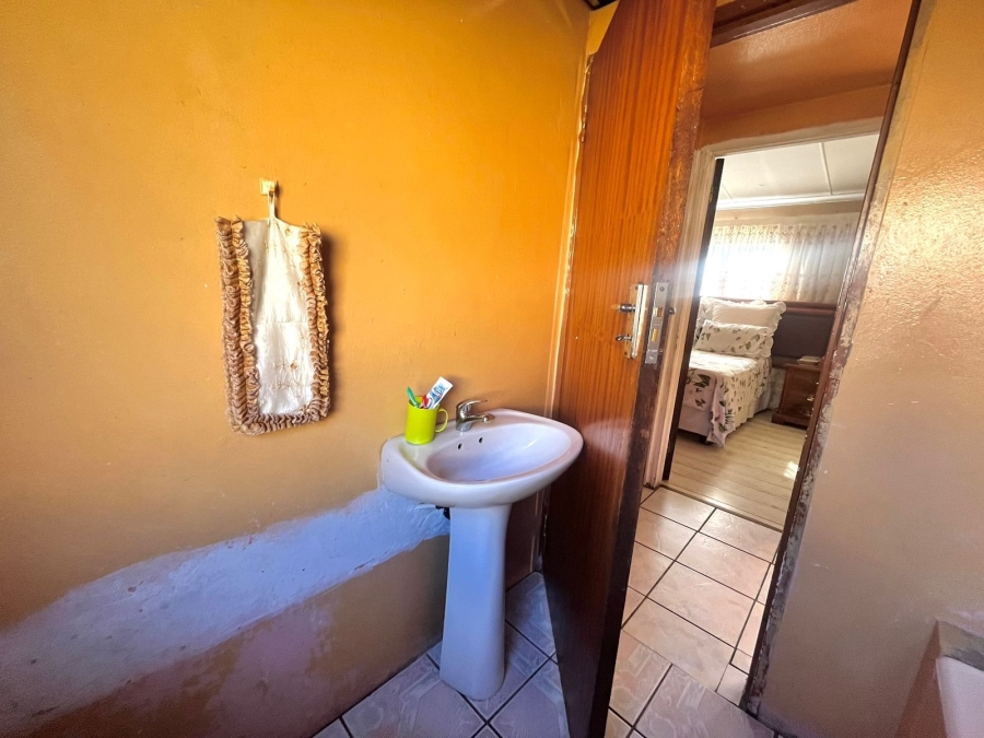 2 Bedroom Property for Sale in Mdantsane Eastern Cape